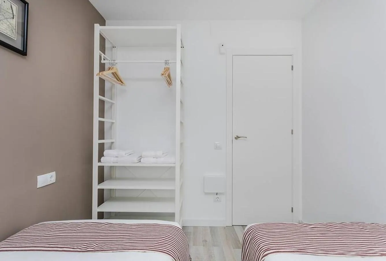 Amazing Attic With Terrace Apartment L'Hospitalet de Llobregat 0*,  Spain