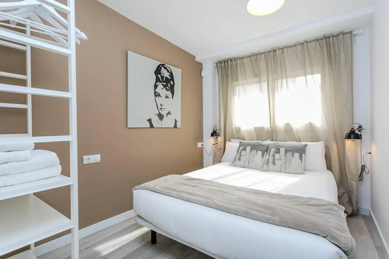 Amazing Attic With Terrace Apartment L'Hospitalet de Llobregat