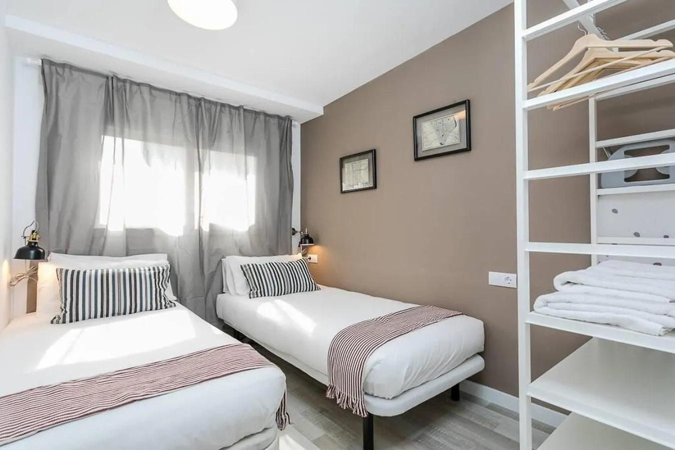 Amazing Attic With Terrace Apartment L'Hospitalet de Llobregat
