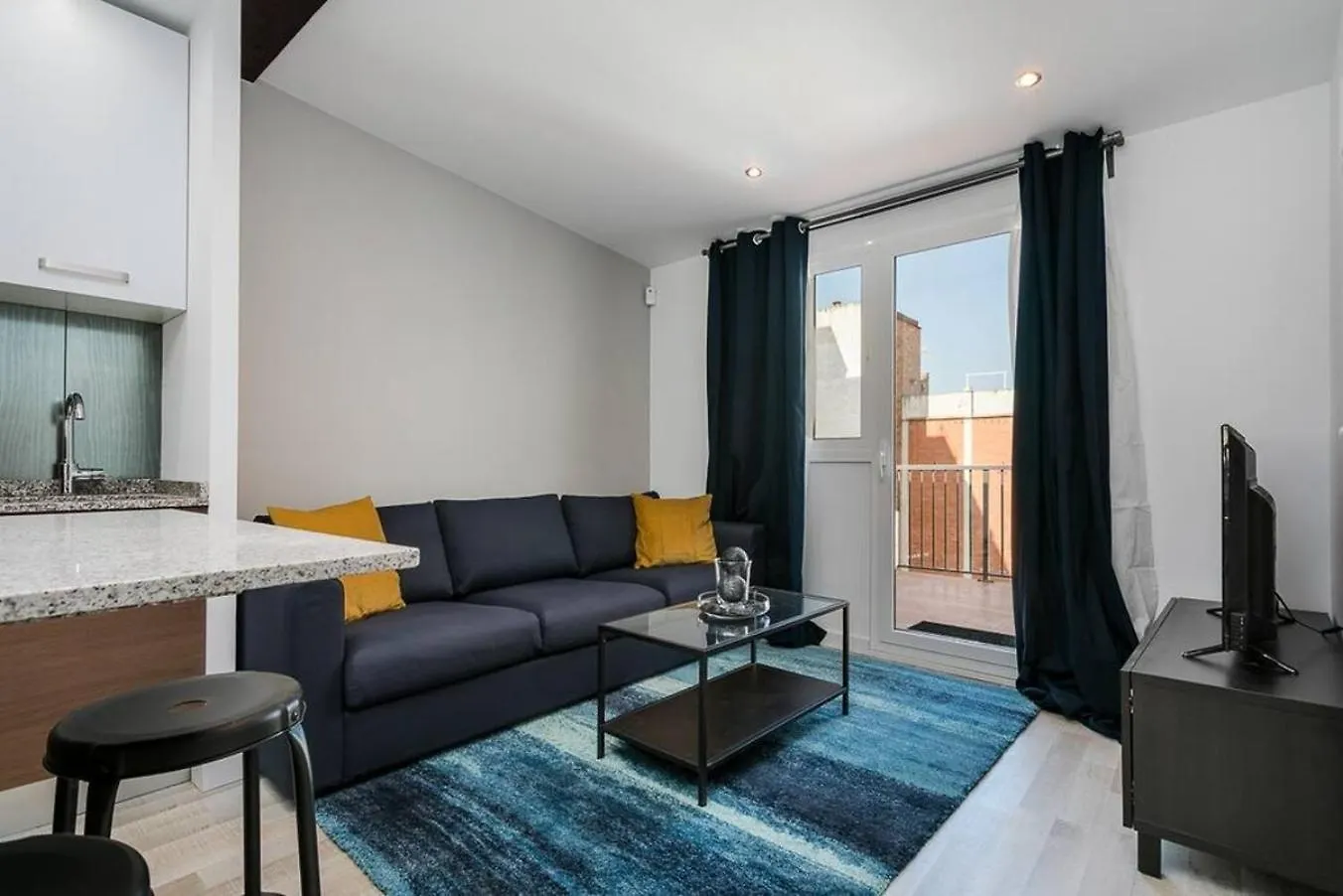 Amazing Attic With Terrace Apartment L'Hospitalet de Llobregat